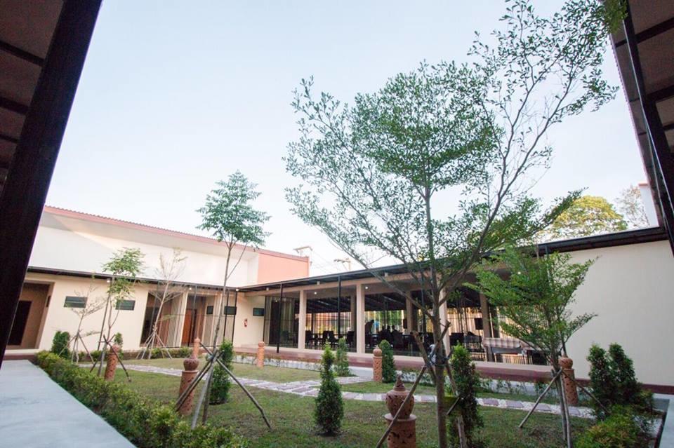 The Tide Resort Nakhon Si Thammarat Exterior photo